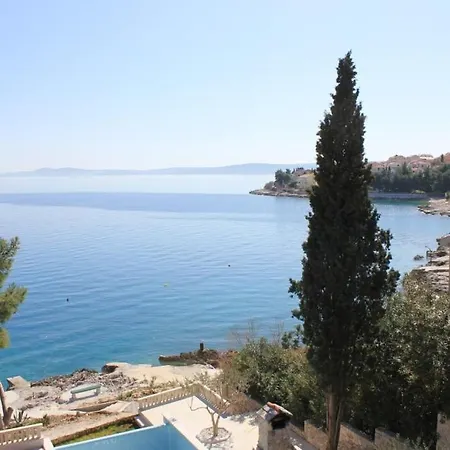 Semesterbostad Seaside House With A Swimming Pool Mavarstica, Ciovo - 1076 *