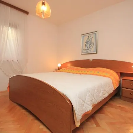 Seaside House With A Swimming Pool Mavarstica, Ciovo - 1076 Trogir