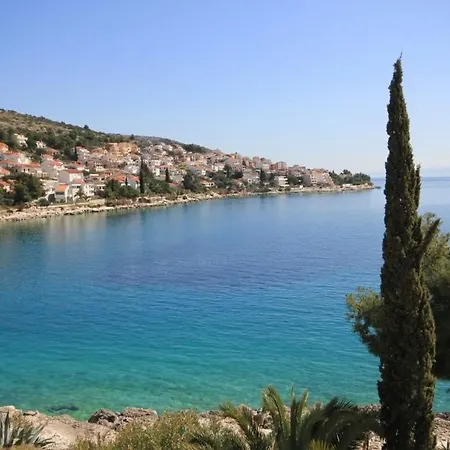 Semesterbostad Seaside House With A Swimming Pool Mavarstica, Ciovo - 1076 *